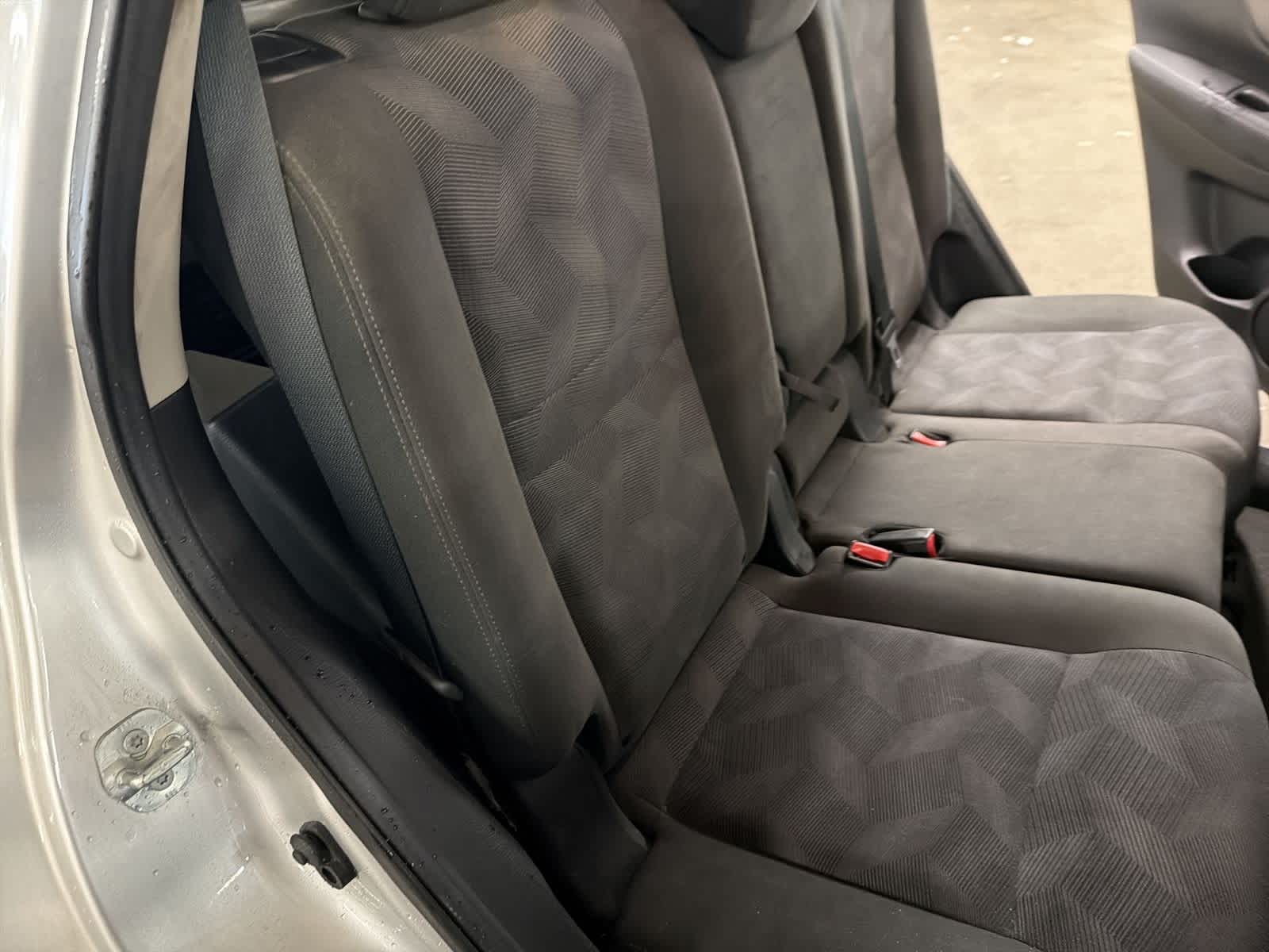 Thumbnail: 2015 Nissan Rogue - 20