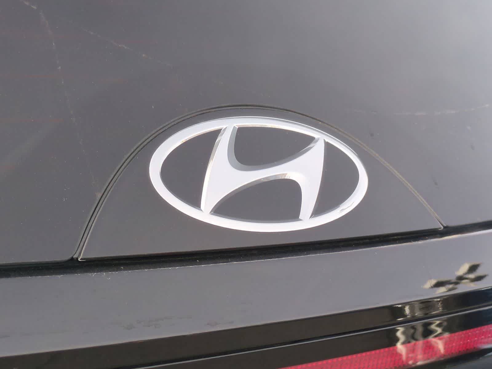 Thumbnail: 2023 Hyundai Tucson - 12