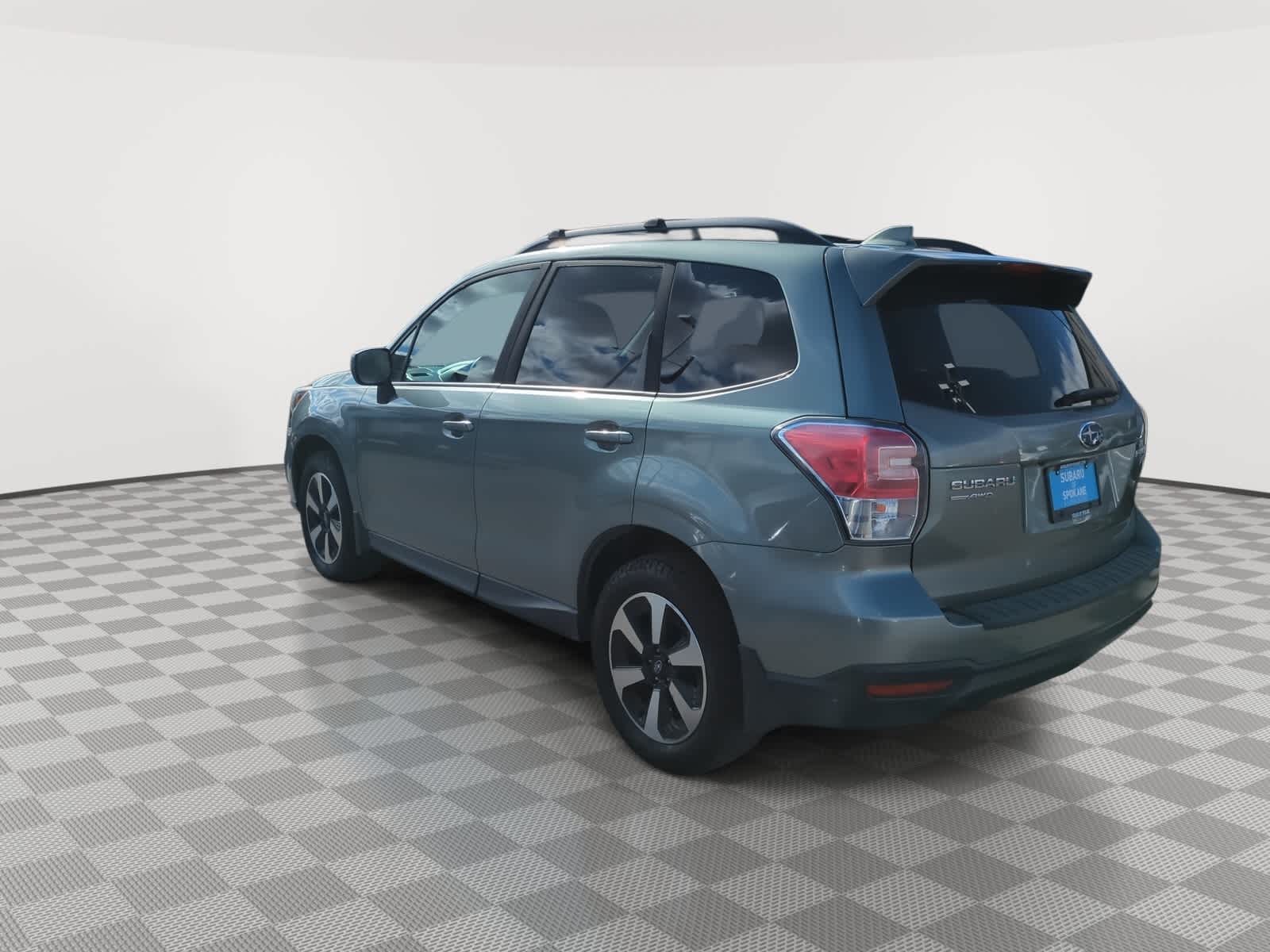 Thumbnail: 2017 Subaru Forester - 6