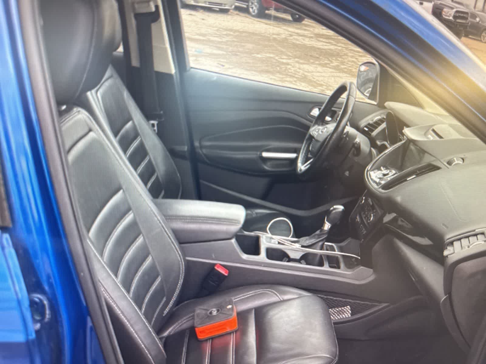 Thumbnail: 2017 Ford Escape - 12