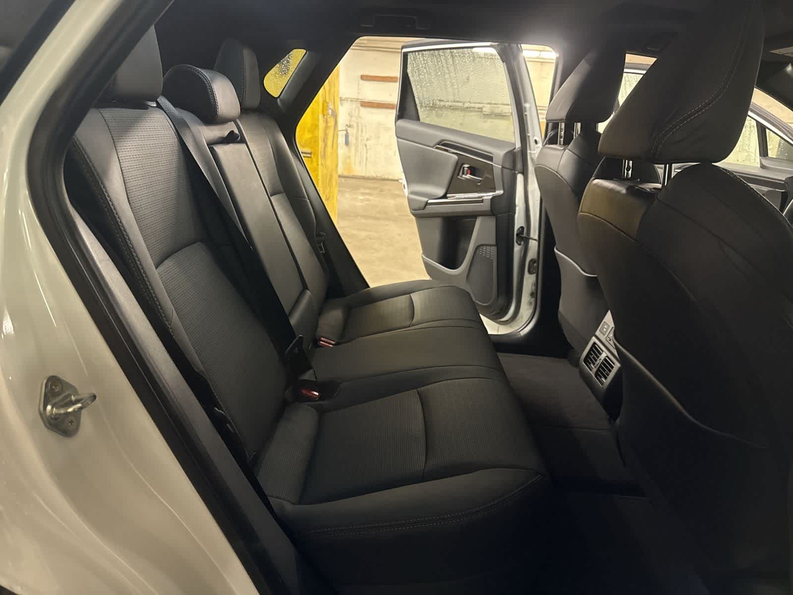 Thumbnail: 2025 Subaru Solterra - 20