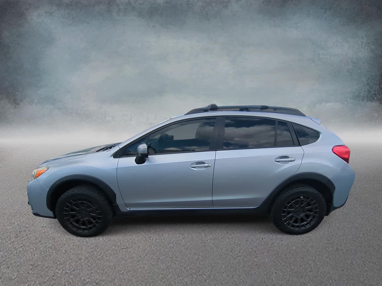 Thumbnail: 2017 Subaru Crosstrek - 5