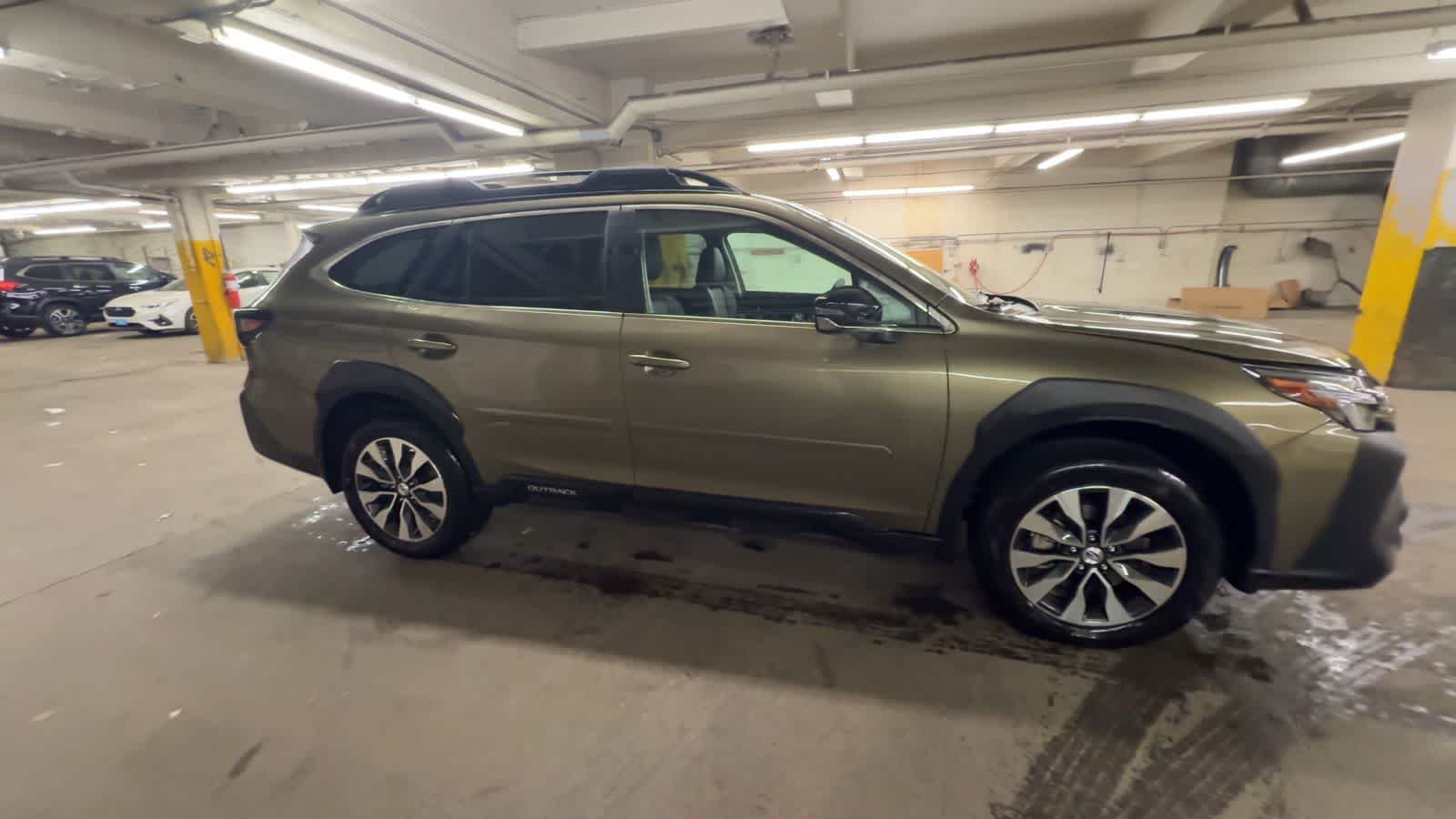 Thumbnail: 2025 Subaru Outback - 10