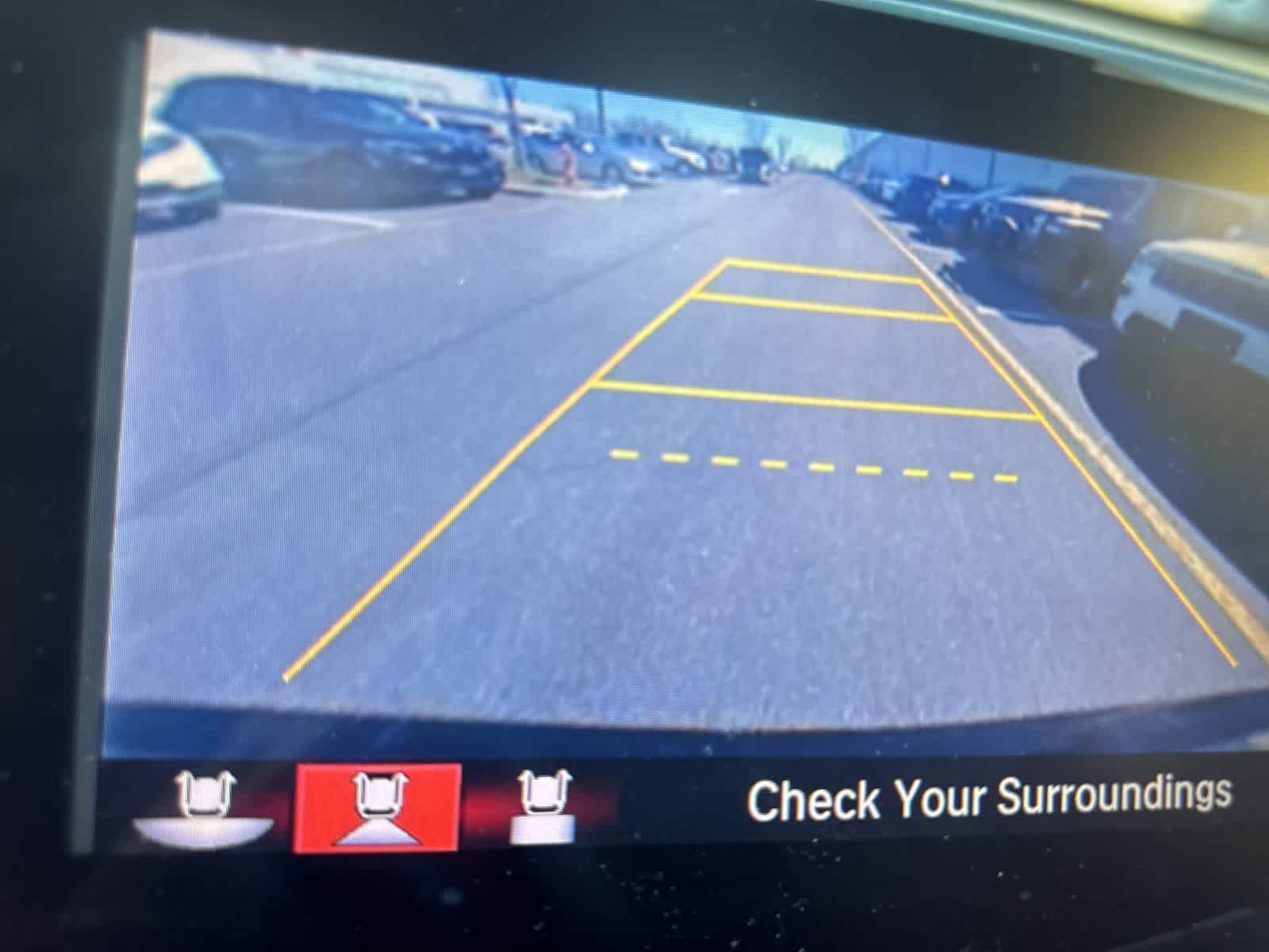 Thumbnail: 2017 Honda Pilot - 21