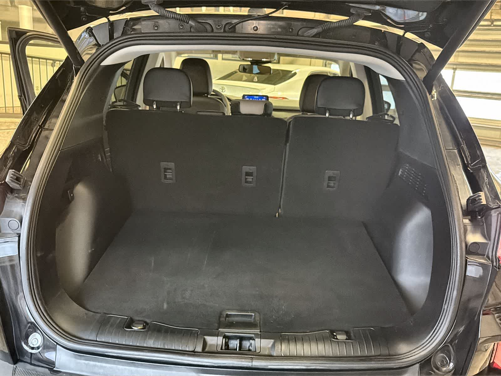 Thumbnail: 2022 Ford Escape - 35