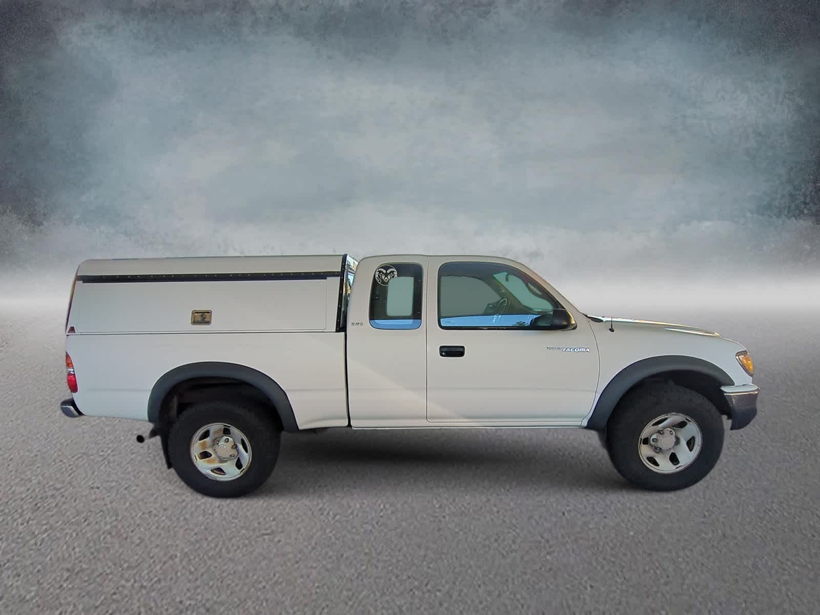 Thumbnail: 2004 Toyota Tacoma - 9