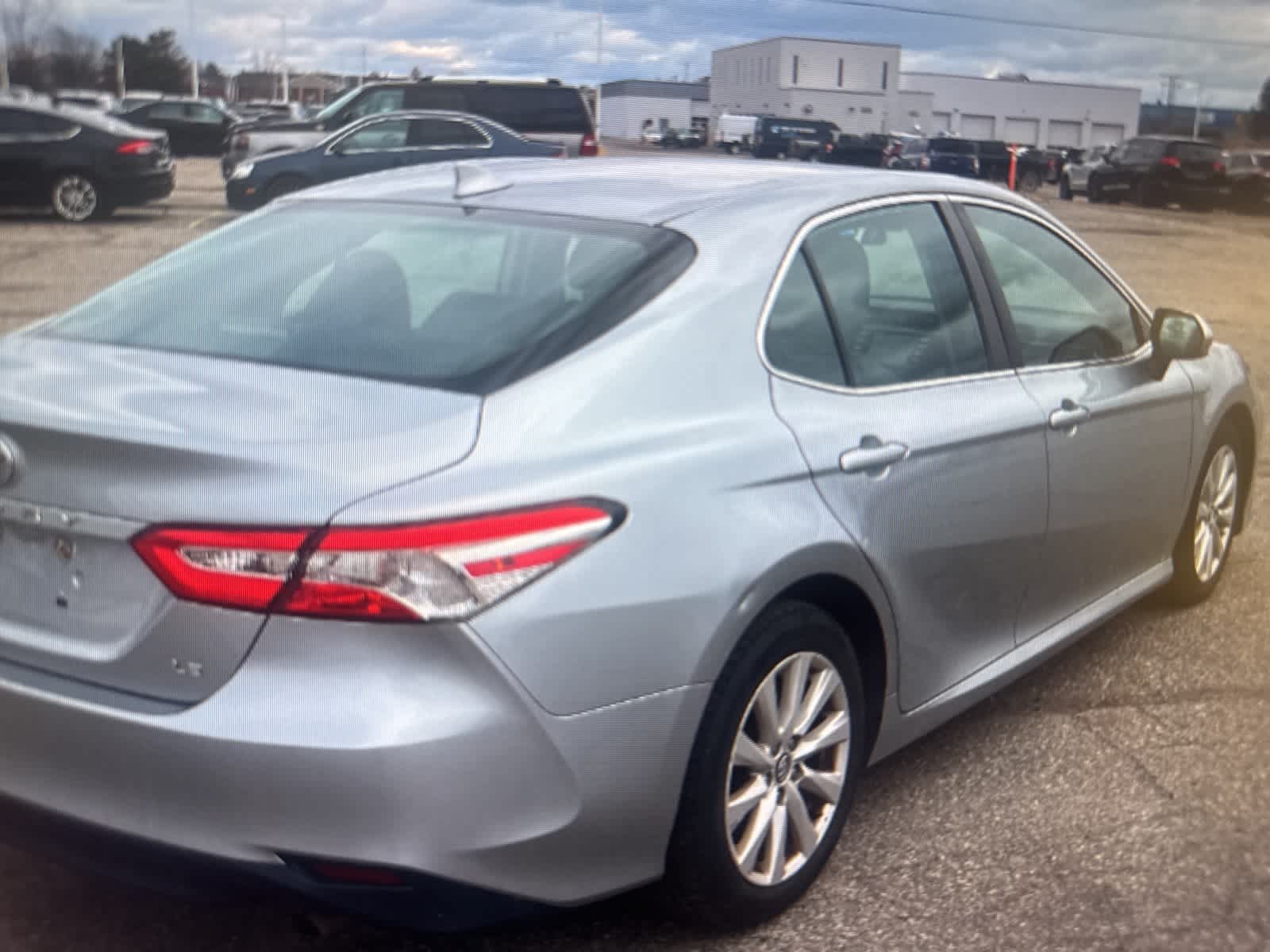 Thumbnail: 2019 Toyota Camry - 5