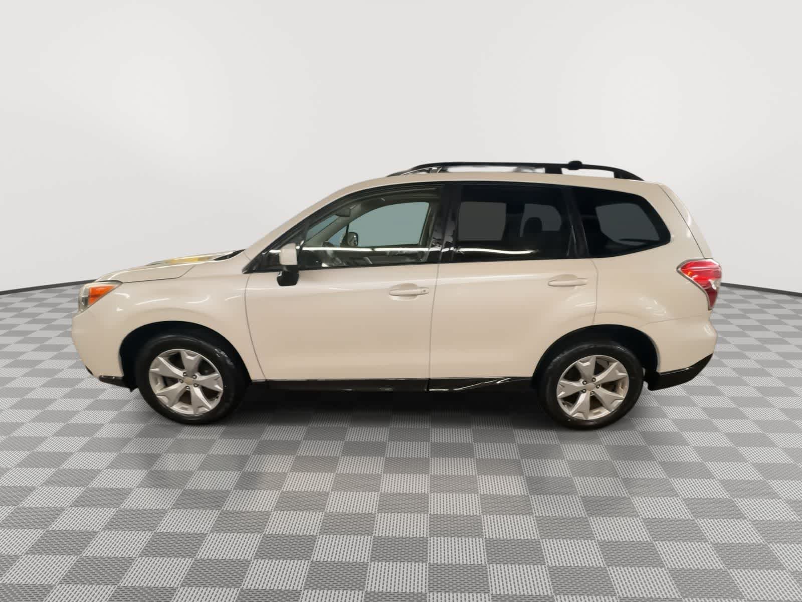 Thumbnail: 2015 Subaru Forester - 5