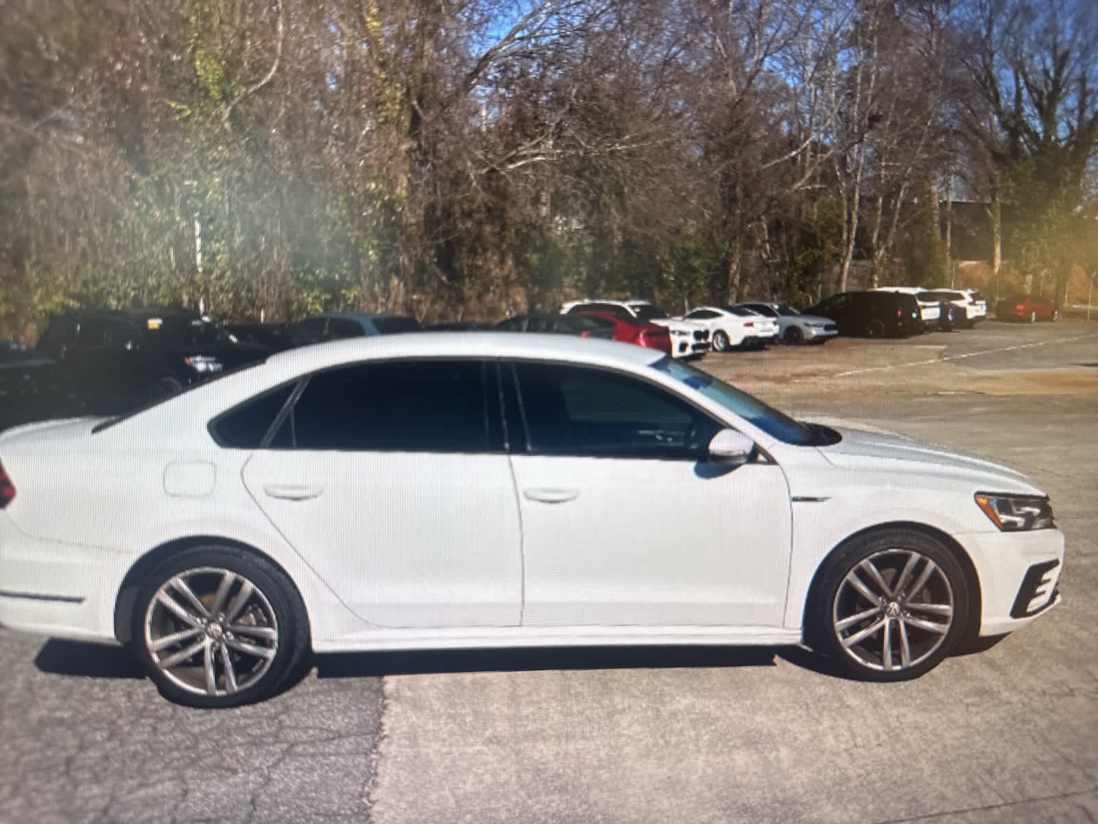 Thumbnail: 2018 Volkswagen Passat - 6