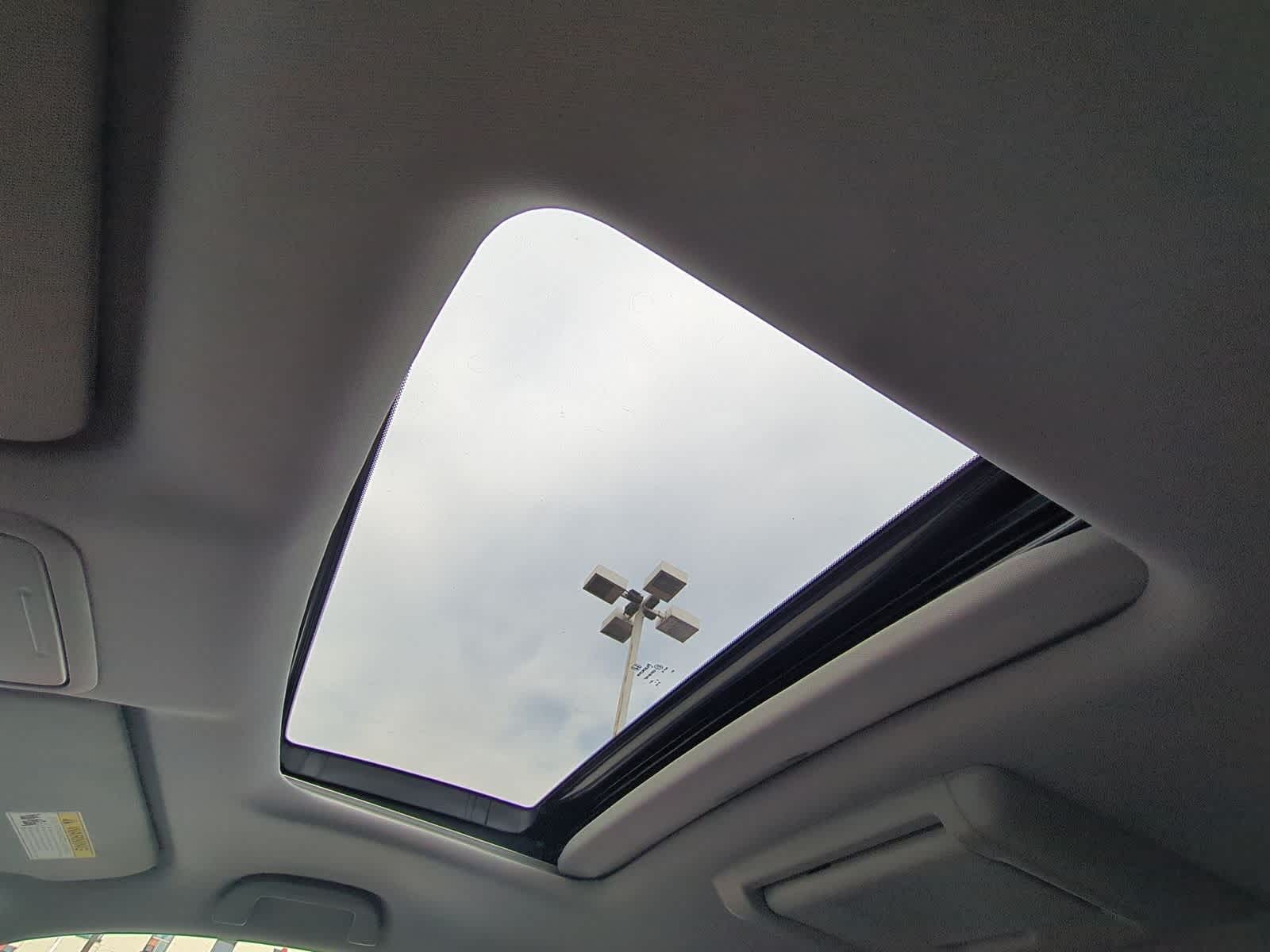 Thumbnail: 2018 Honda Pilot - 20