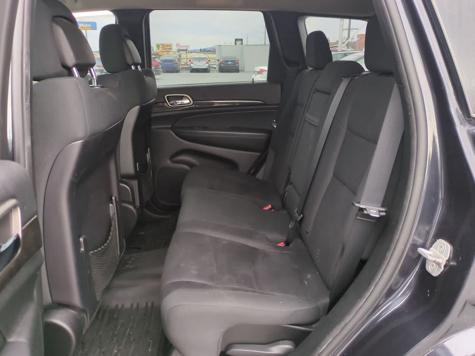 Thumbnail: 2012 Jeep Grand Cherokee - 19