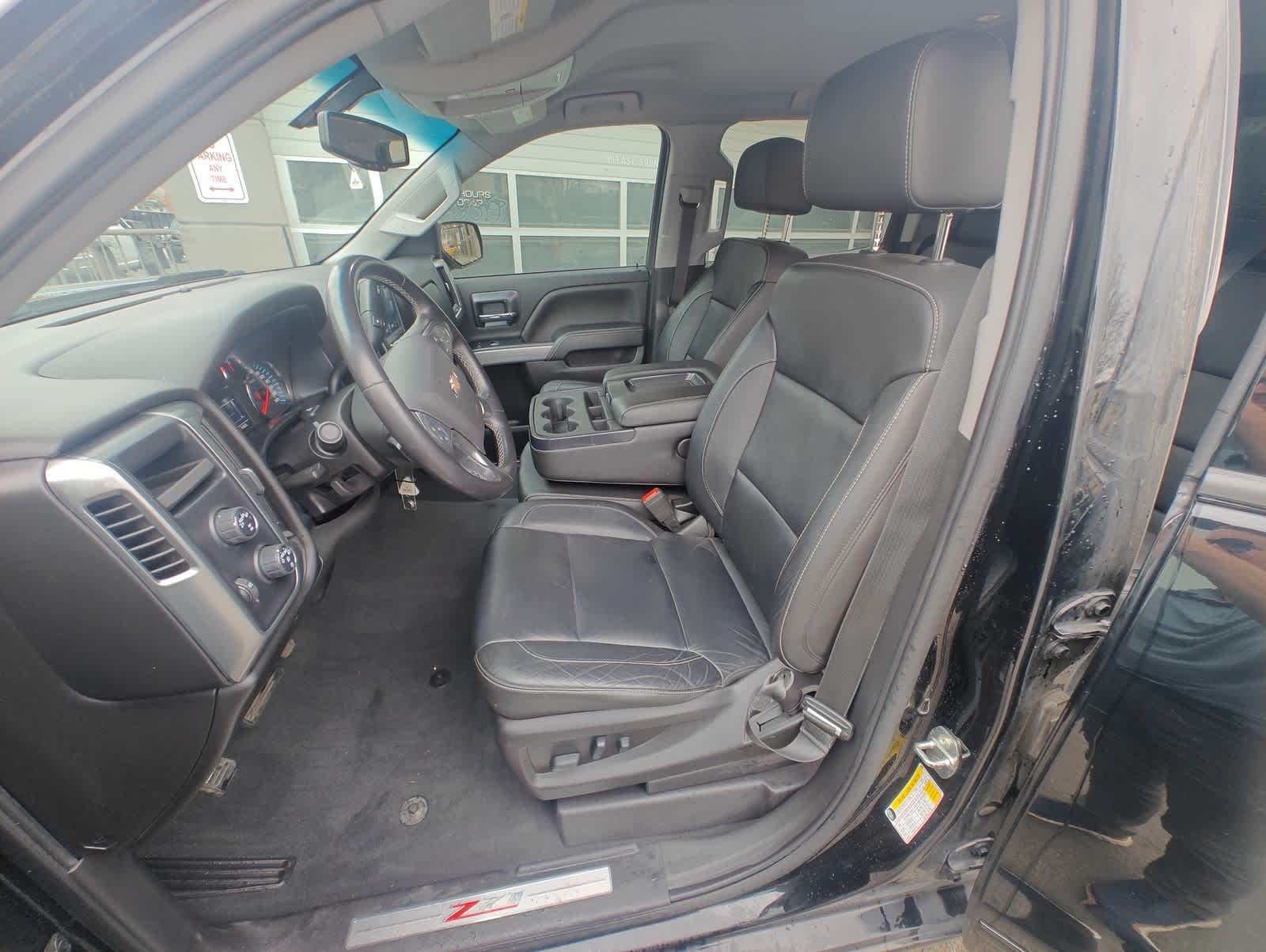 Thumbnail: 2018 Chevrolet Silverado 1500 - 17