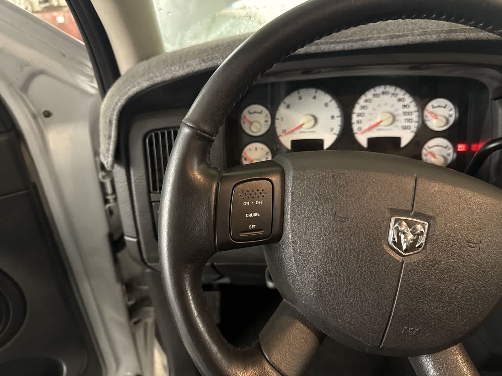 Thumbnail: 2005 Dodge Ram 1500 - 24