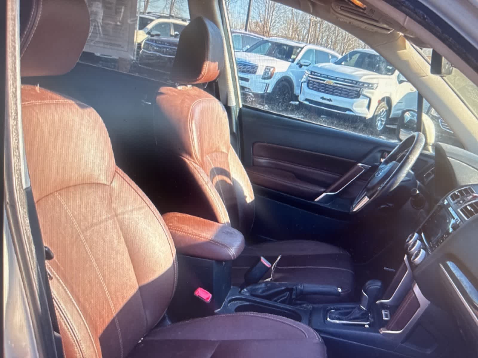 Thumbnail: 2017 Subaru Forester - 9