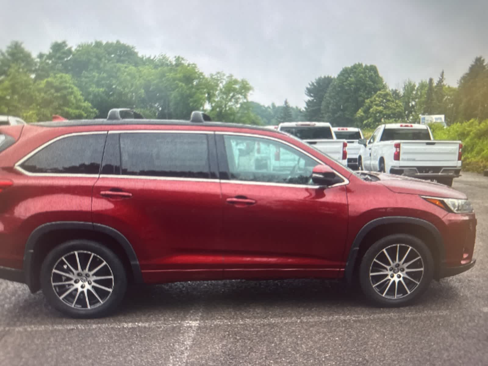 Thumbnail: 2017 Toyota Highlander - 6