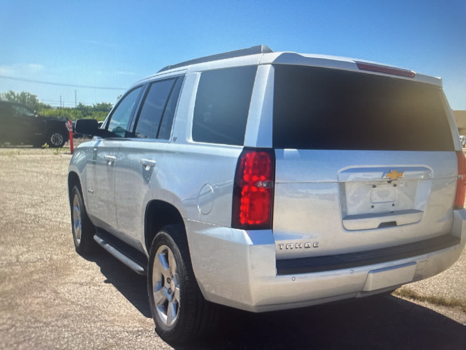 Thumbnail: 2019 Chevrolet Tahoe - 3