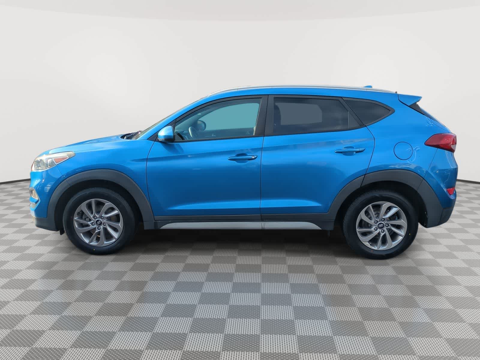 Thumbnail: 2018 Hyundai Tucson - 5