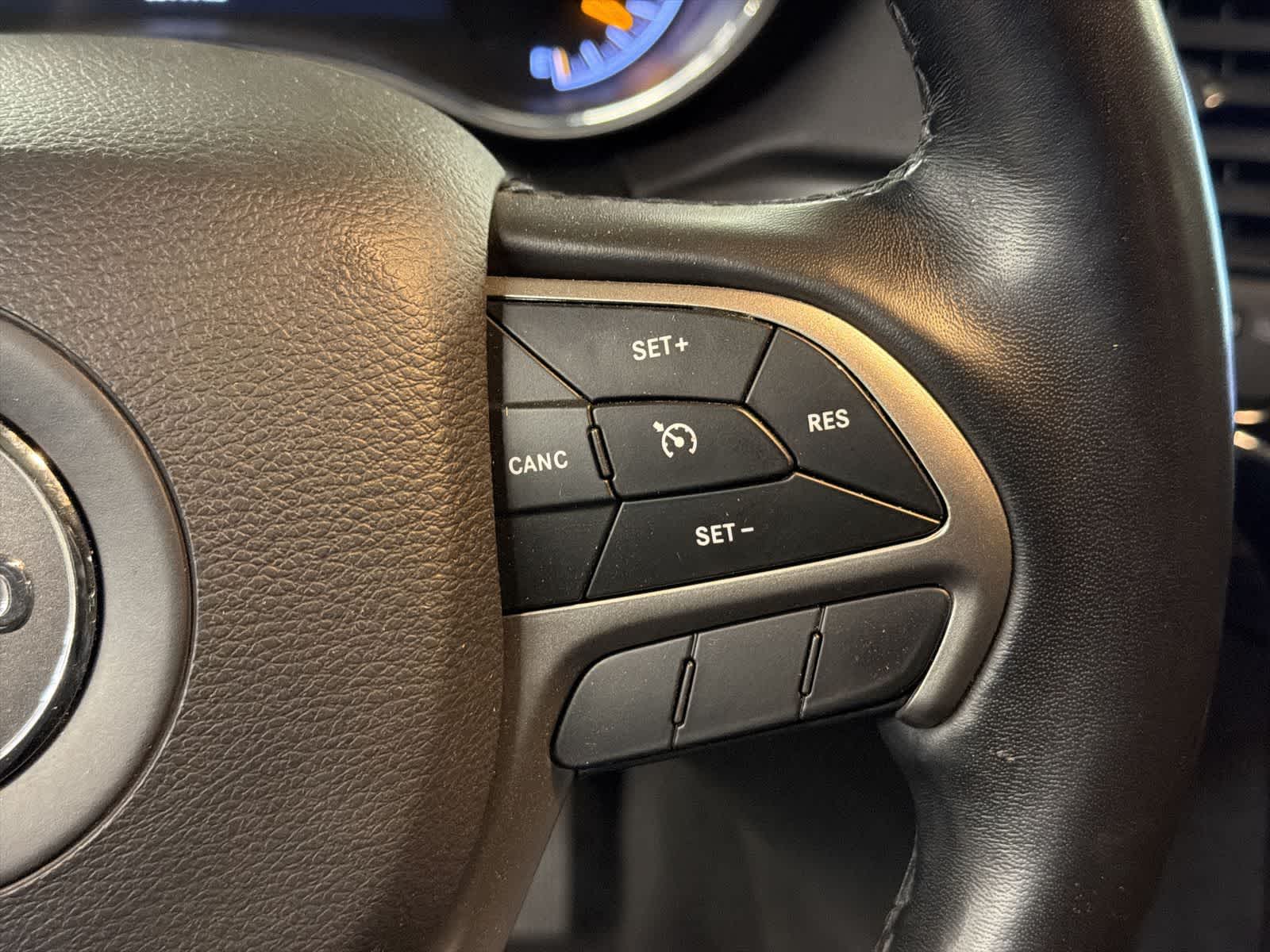 Thumbnail: 2021 Jeep Grand Cherokee - 27