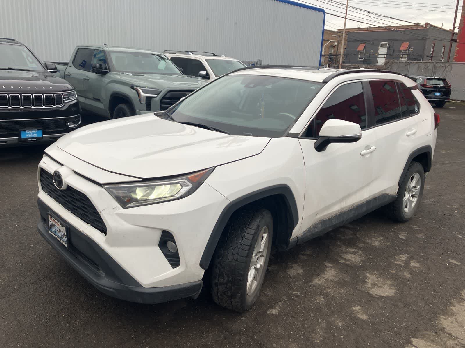 Thumbnail: 2019 Toyota RAV4 - 2