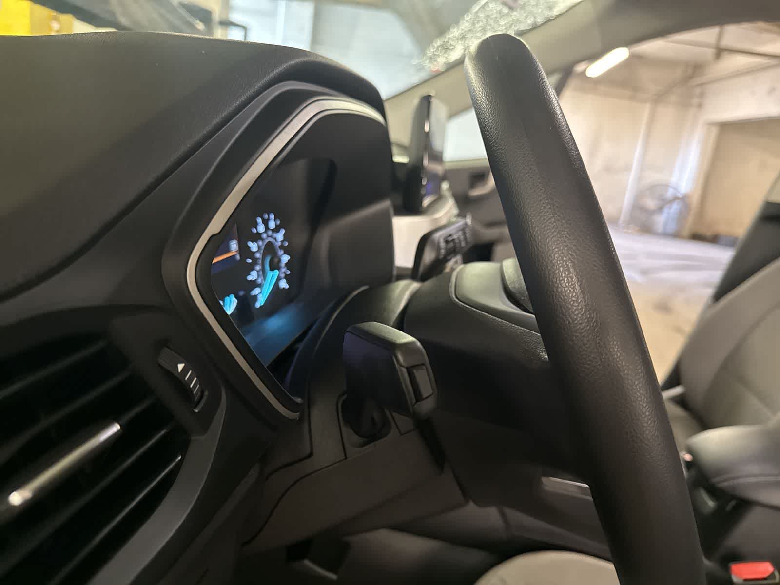 Thumbnail: 2022 Ford Escape - 24