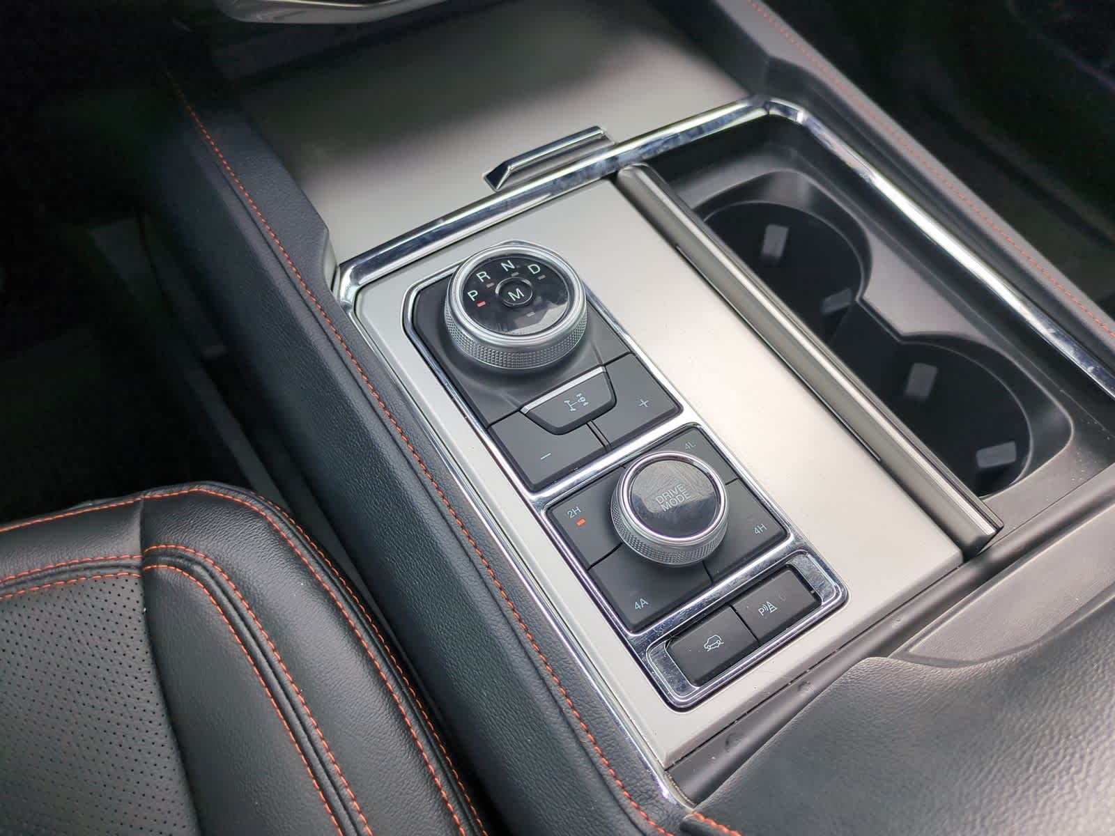 Thumbnail: 2024 Ford Expedition - 32