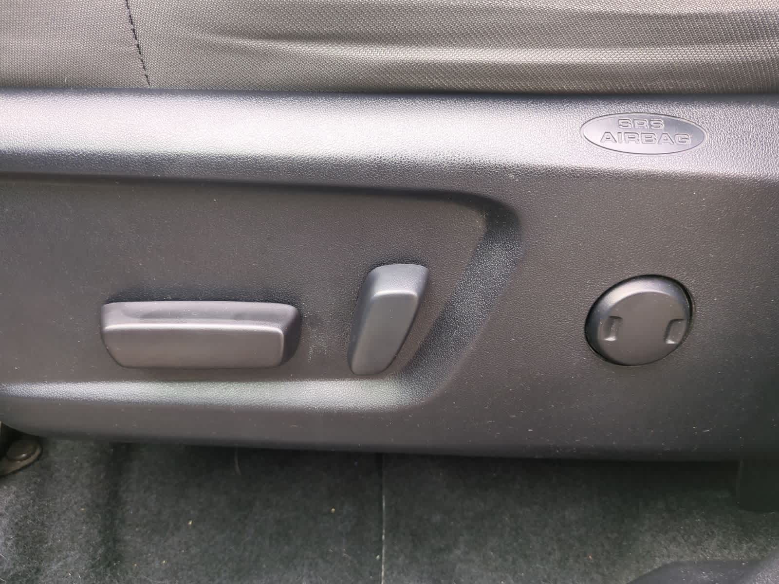 Thumbnail: 2019 Toyota Tundra - 17