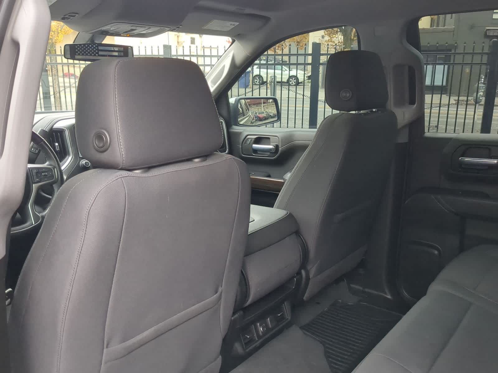 Thumbnail: 2021 Chevrolet Silverado 1500 - 18