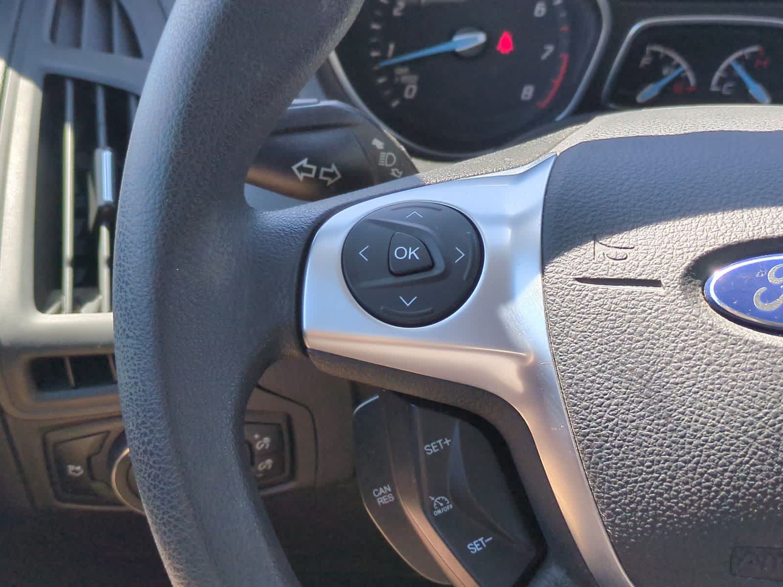 Thumbnail: 2014 Ford Focus - 23