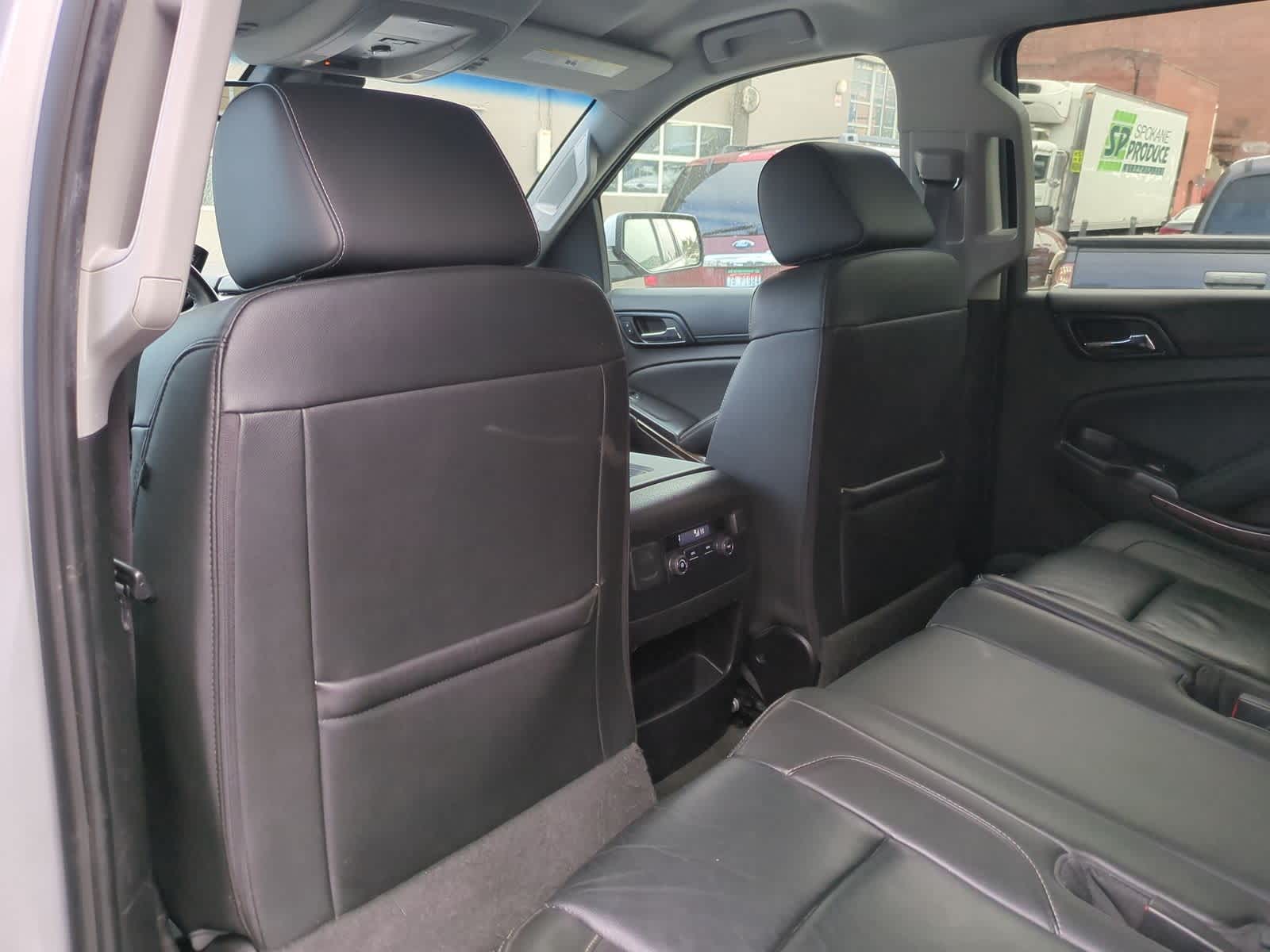 Thumbnail: 2017 Chevrolet Tahoe - 19