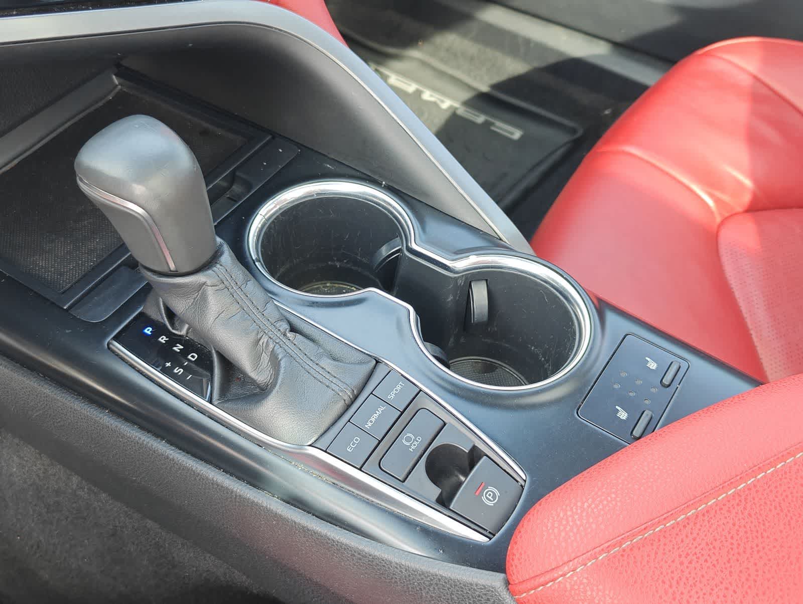 Thumbnail: 2018 Toyota Camry - 33