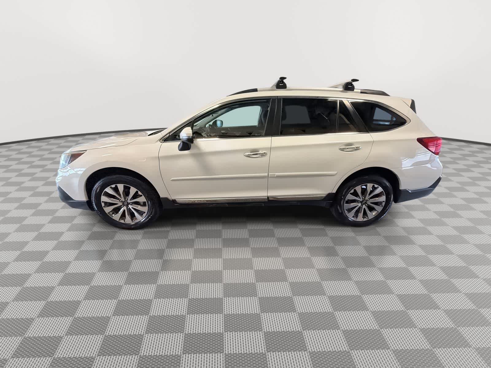 Thumbnail: 2018 Subaru Outback - 5