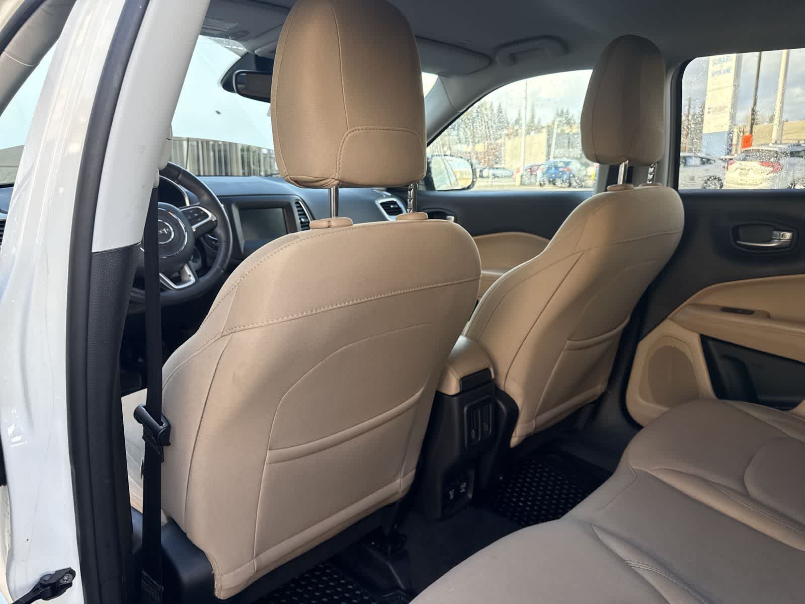 Thumbnail: 2018 Jeep Compass - 20