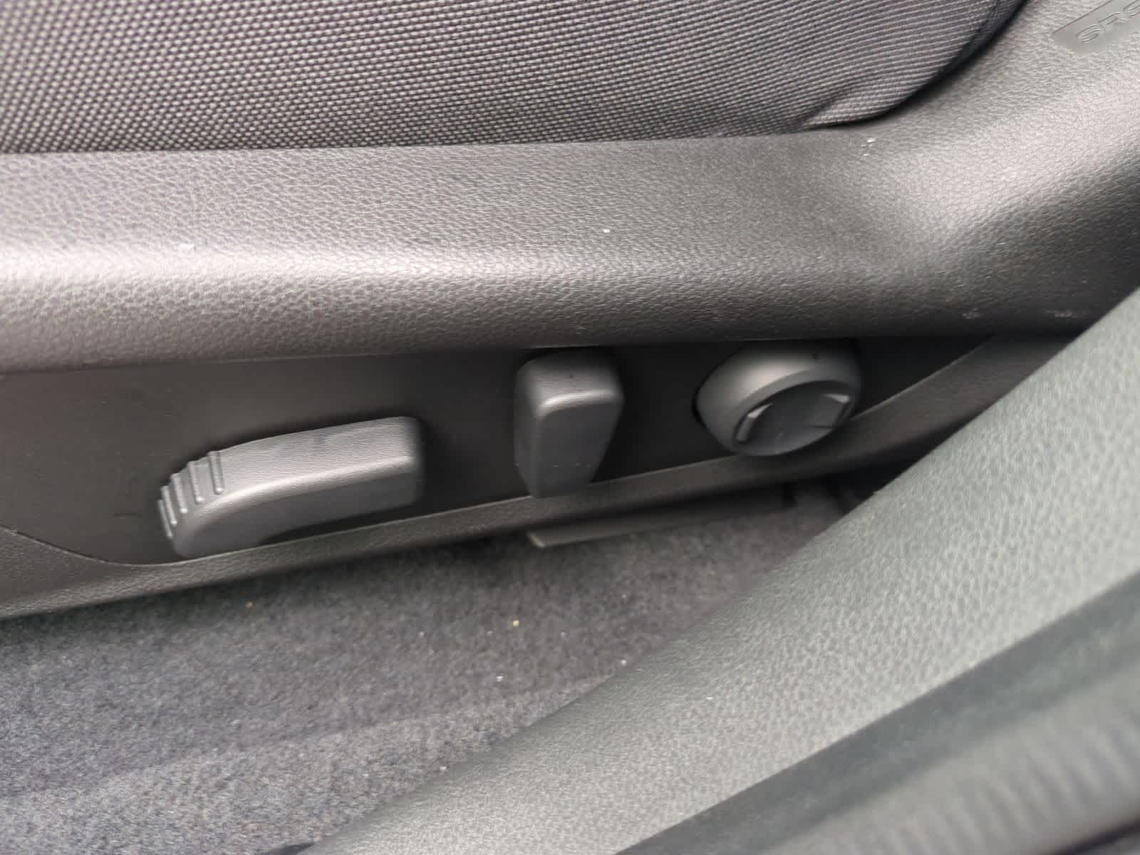 Thumbnail: 2025 Subaru Crosstrek - 19