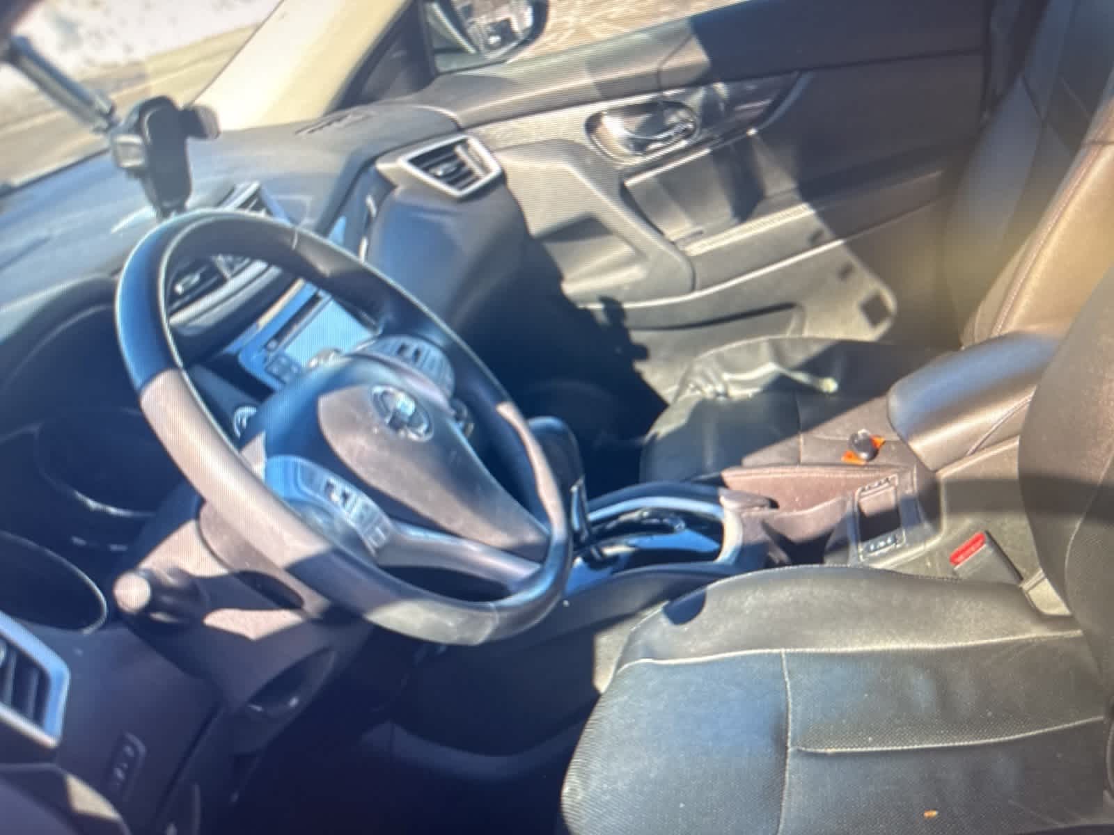 Thumbnail: 2016 Nissan Rogue - 11