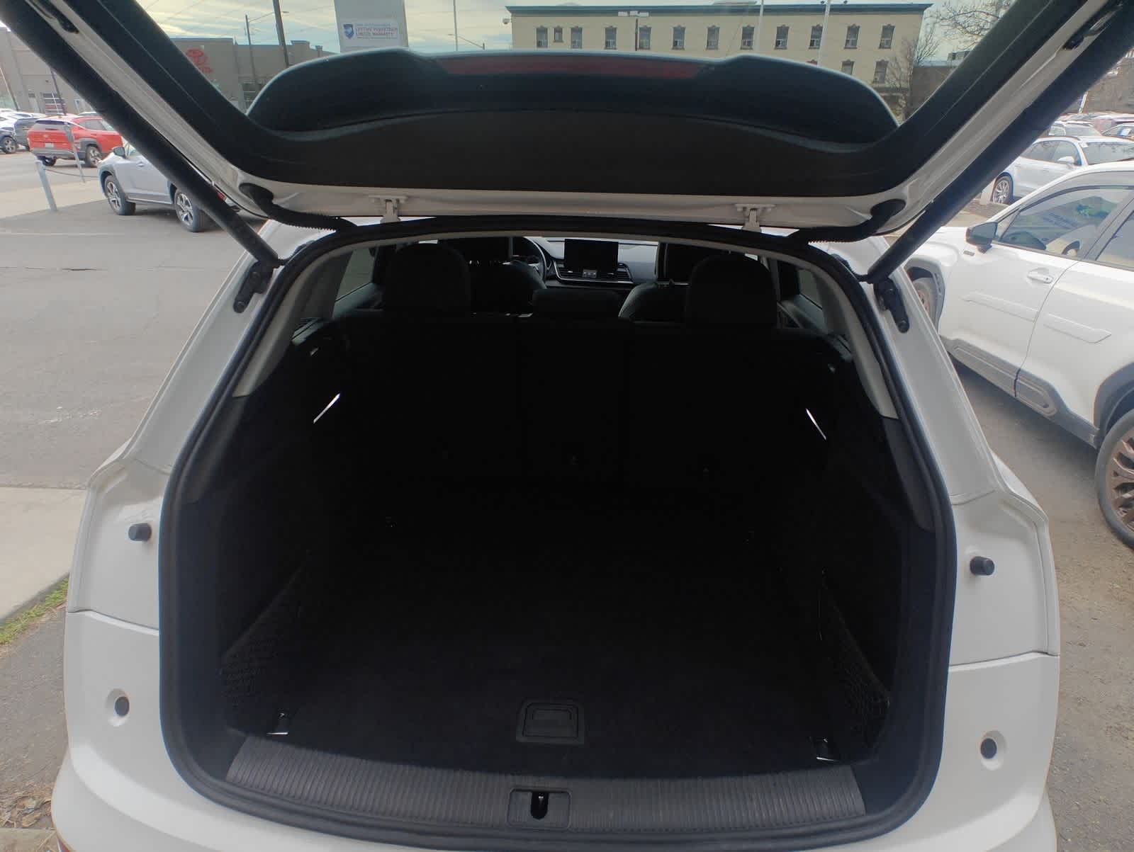 Thumbnail: 2024 Audi Q5 - 35