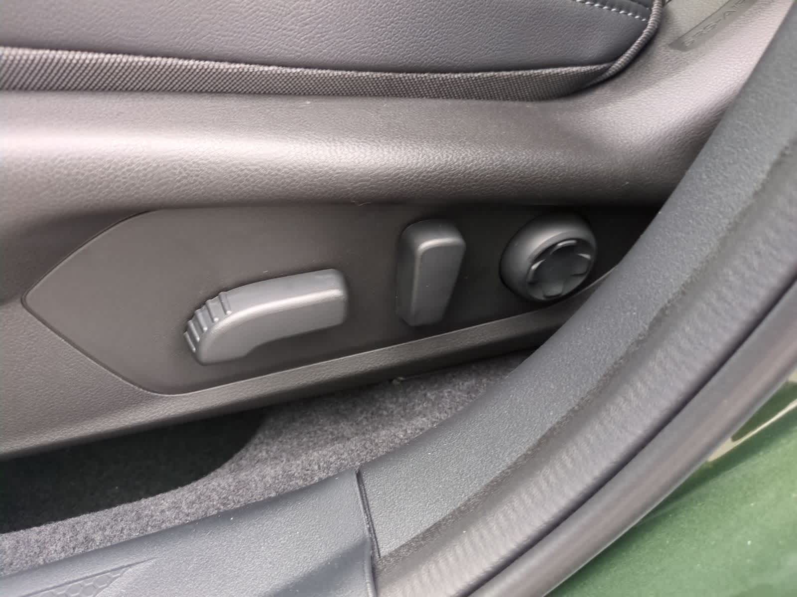 Thumbnail: 2026 Subaru Outback - 18