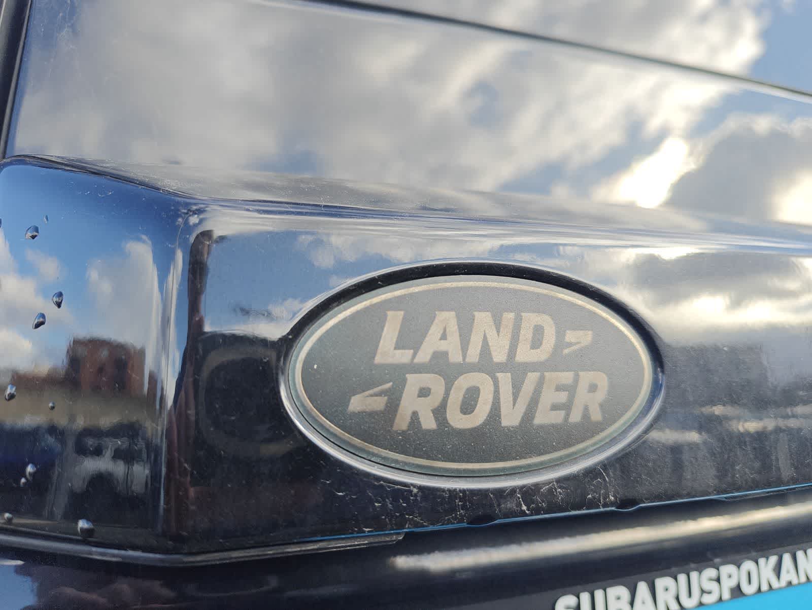 Thumbnail: 2015 Land Rover LR4 - 12