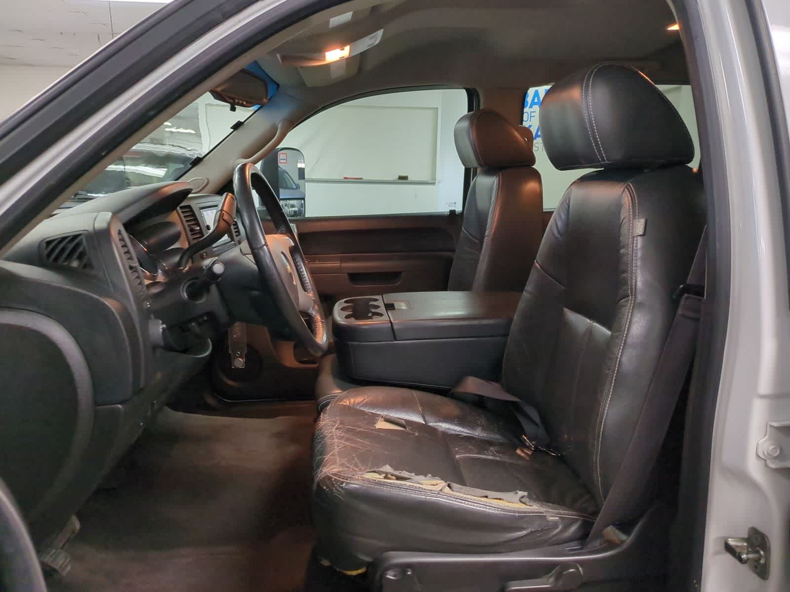 Thumbnail: 2013 Chevrolet Silverado 2500 - 16