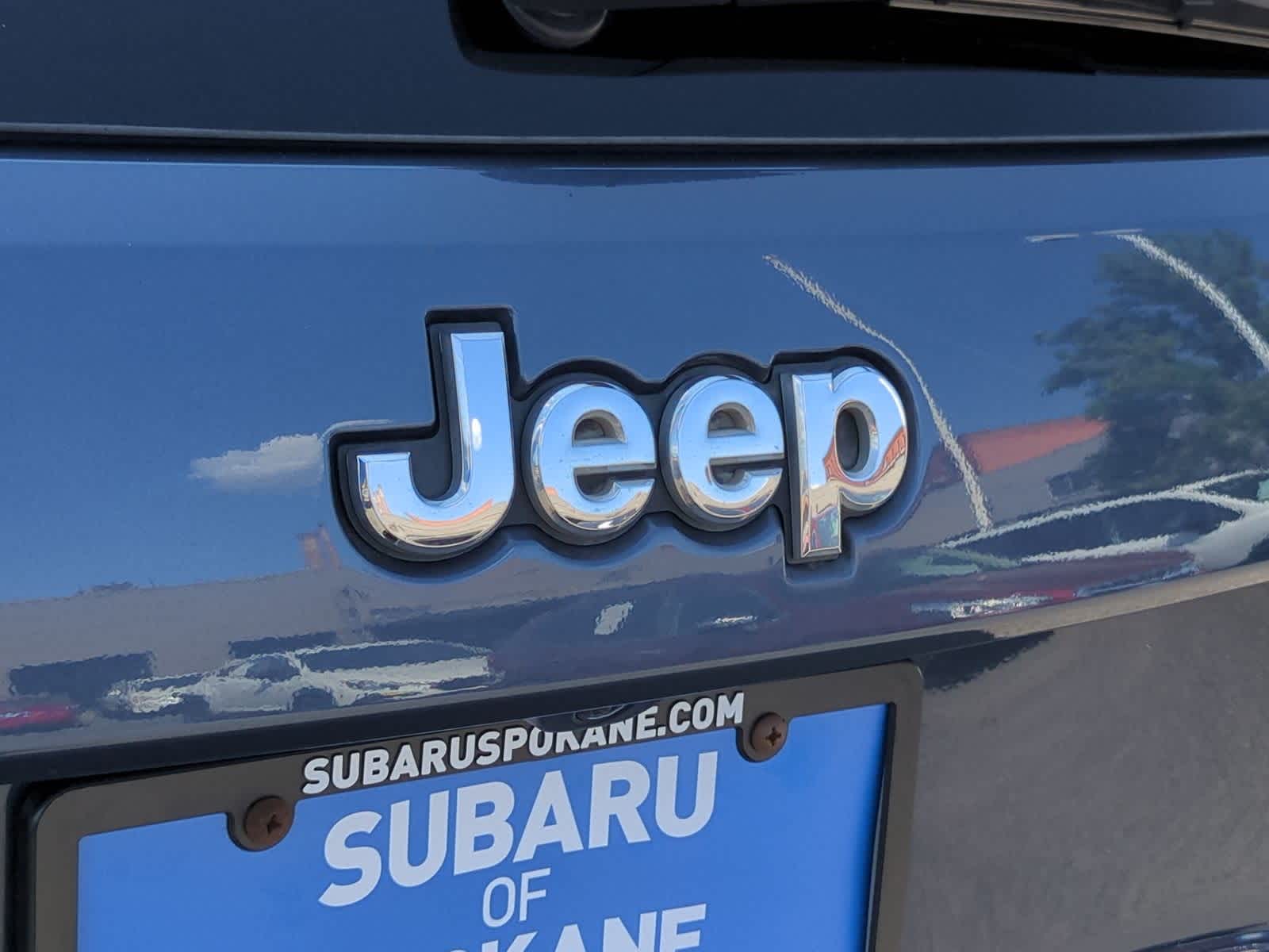 2020 Jeep Grand Cherokee Limited Edition 12