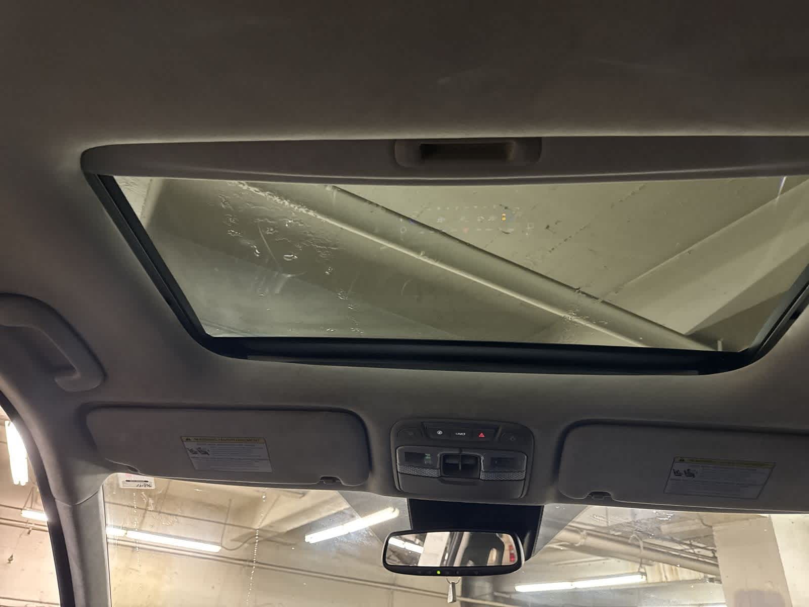 Thumbnail: 2020 Kia Telluride - 17