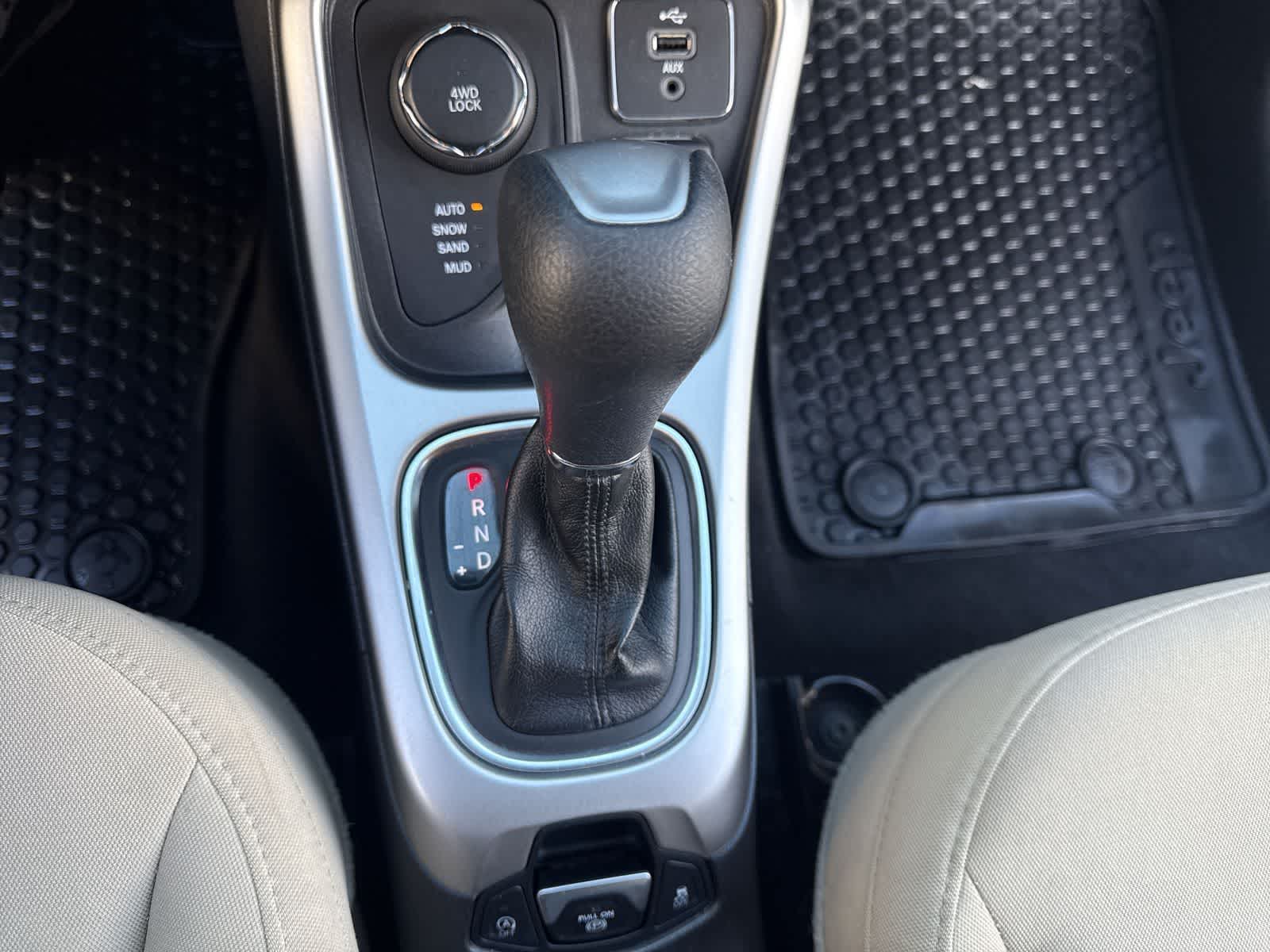 Thumbnail: 2018 Jeep Compass - 30