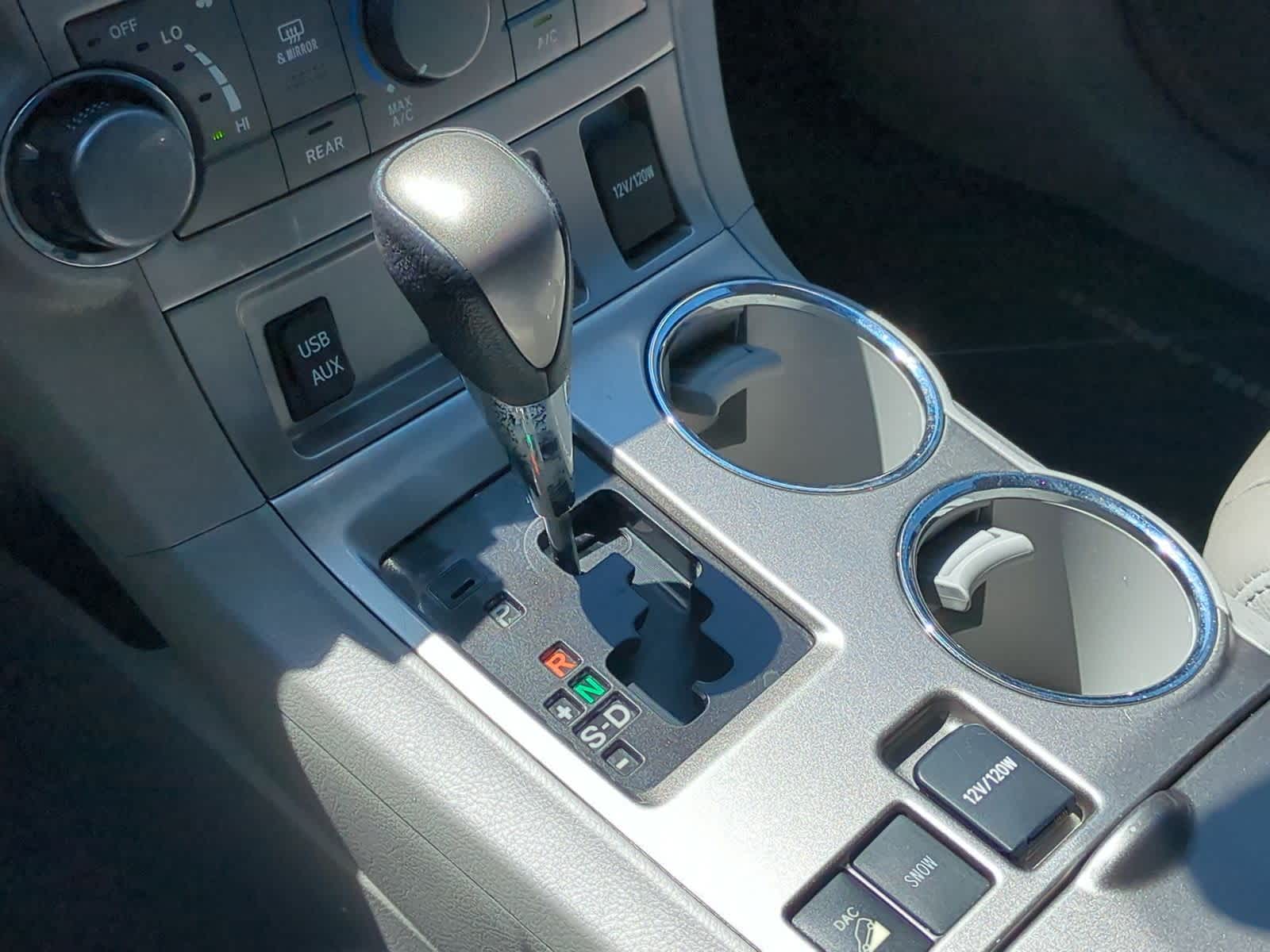 Thumbnail: 2013 Toyota Highlander - 32