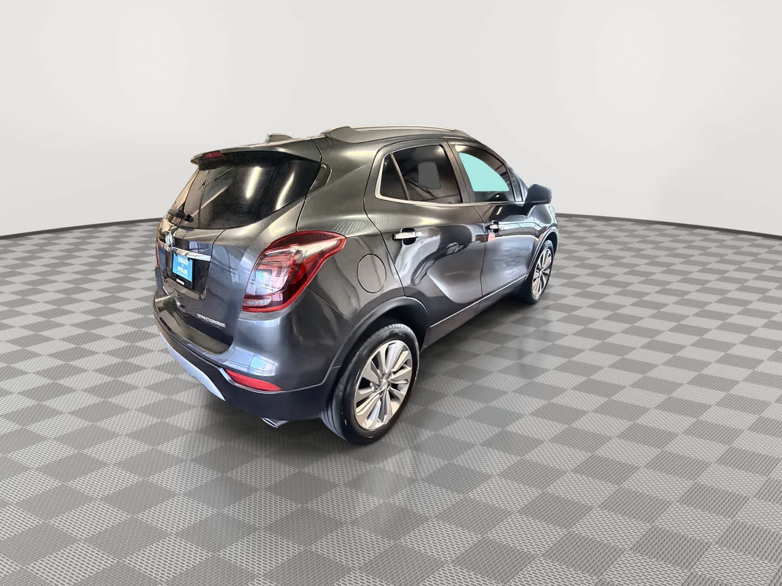 Thumbnail: 2017 Buick Encore - 8