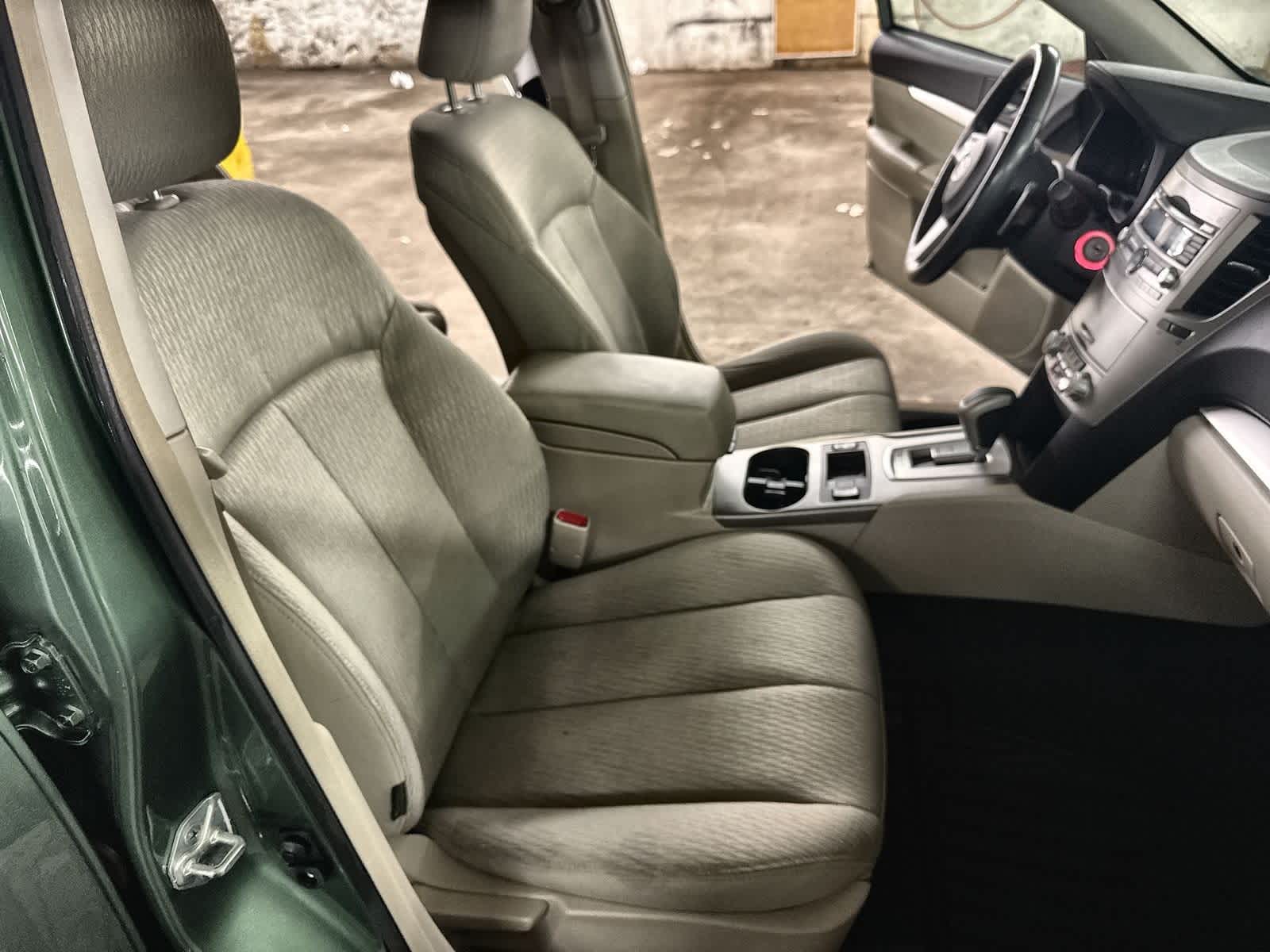 Thumbnail: 2011 Subaru Outback - 20