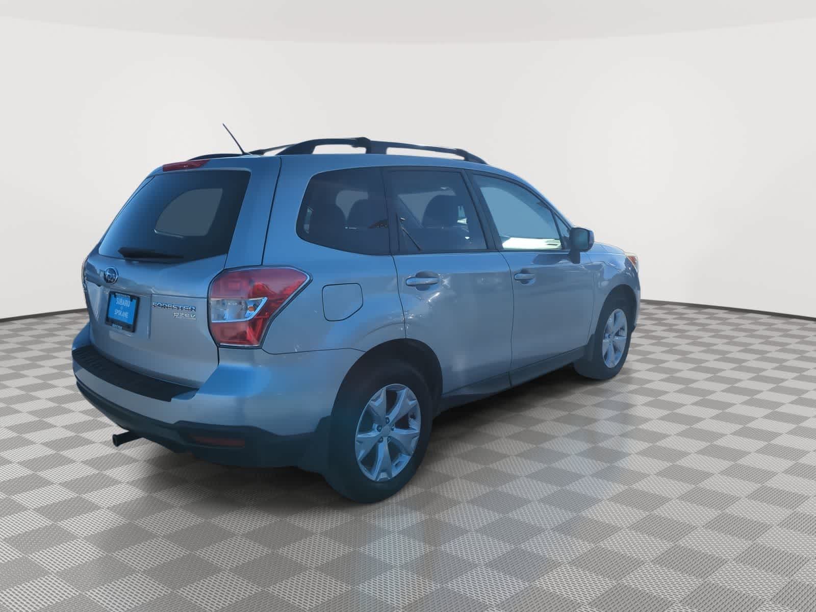 Thumbnail: 2015 Subaru Forester - 8