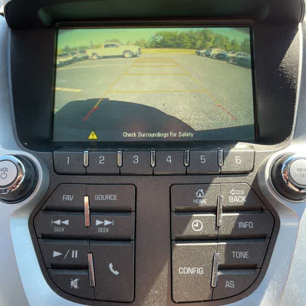 Thumbnail: 2017 Chevrolet Equinox - 10