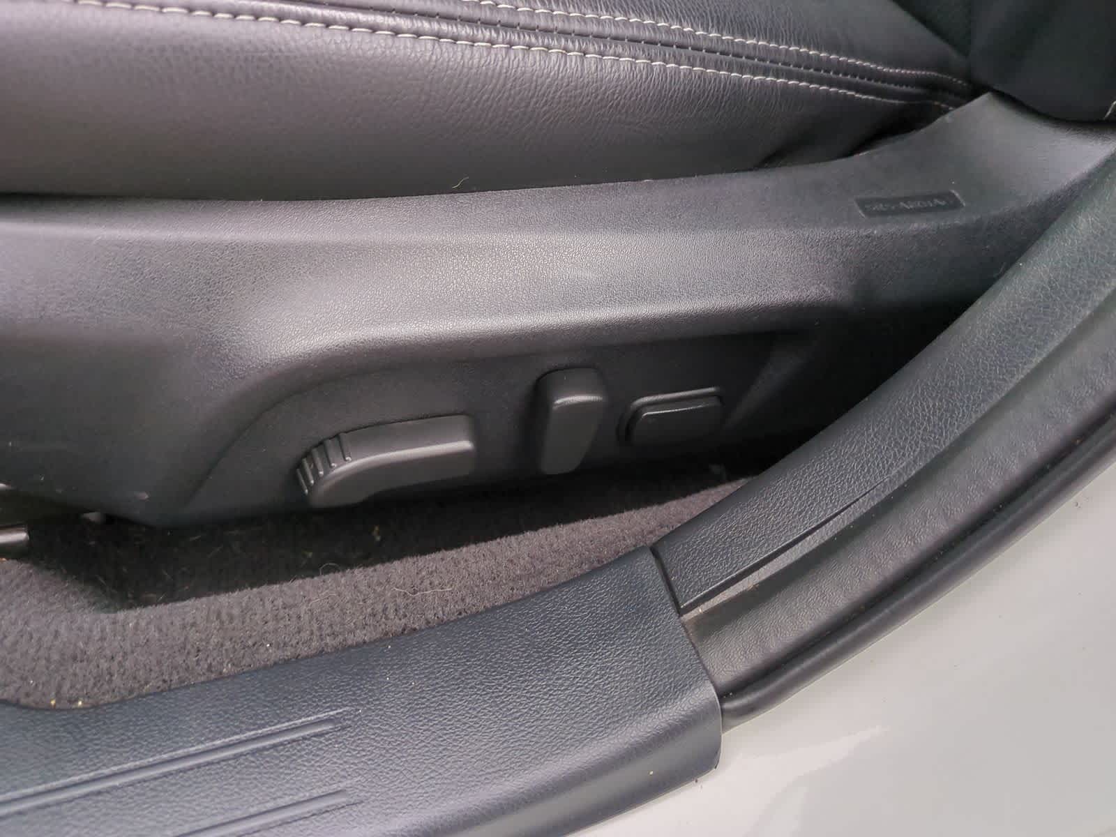 Thumbnail: 2018 Subaru Outback - 18