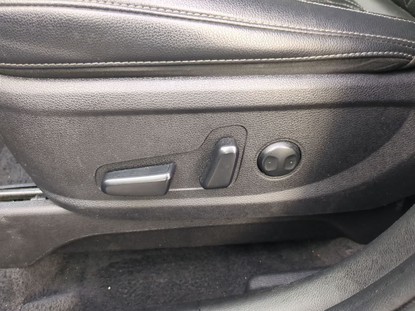 Thumbnail: 2024 Kia Telluride - 18