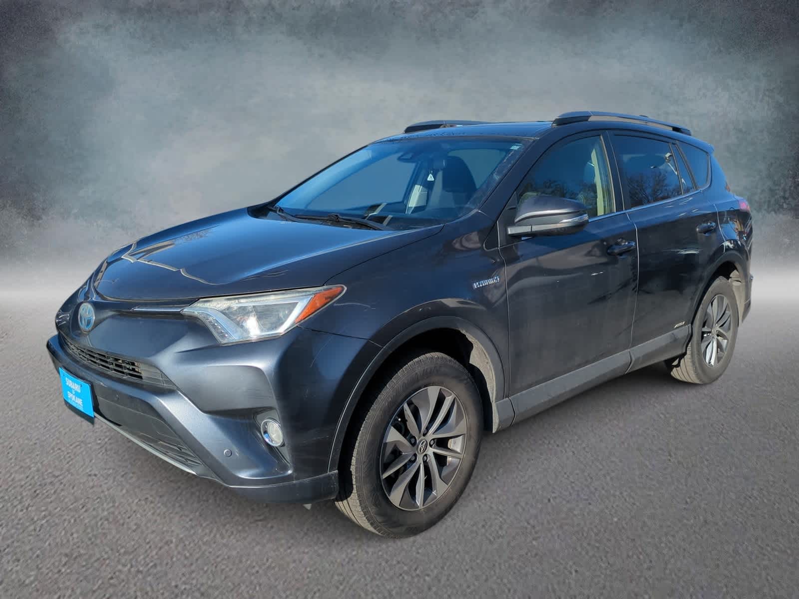Thumbnail: 2018 Toyota RAV4 - 4