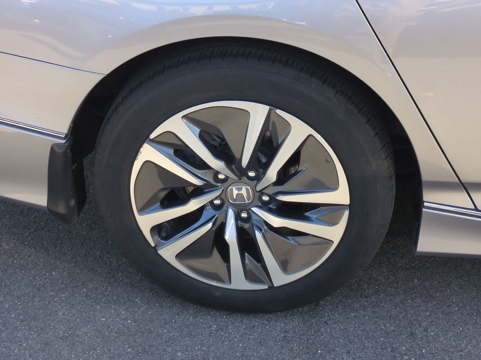 Thumbnail: 2020 Honda Accord - 14